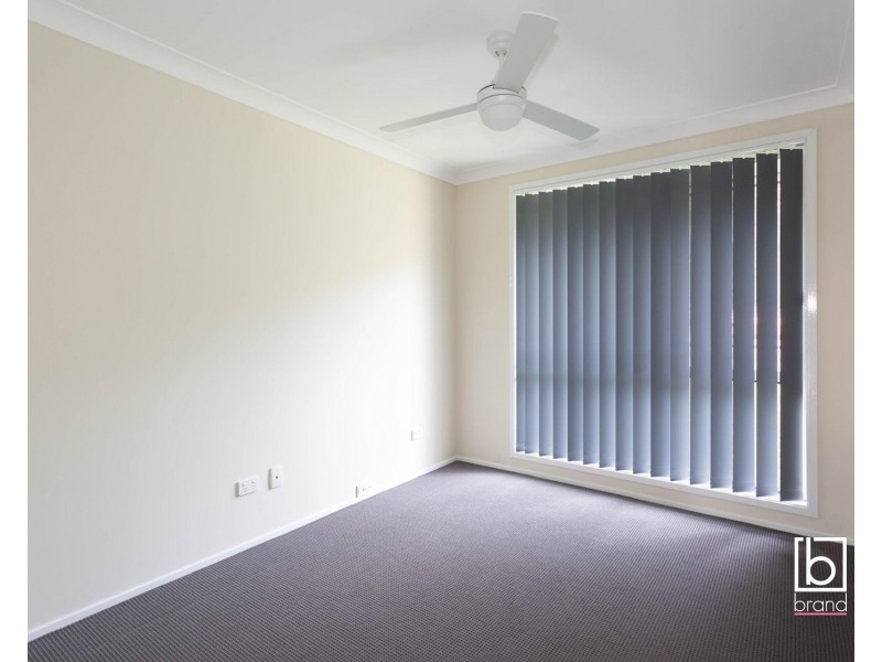 38 Elizabeth Bay Drive, Lake Munmorah NSW 2259