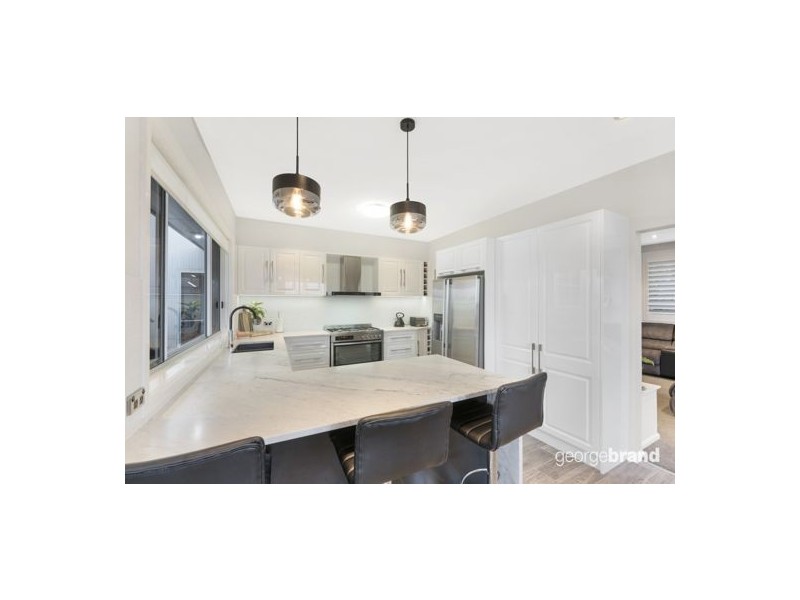 12 Kailua Avenue, Budgewoi NSW 2262