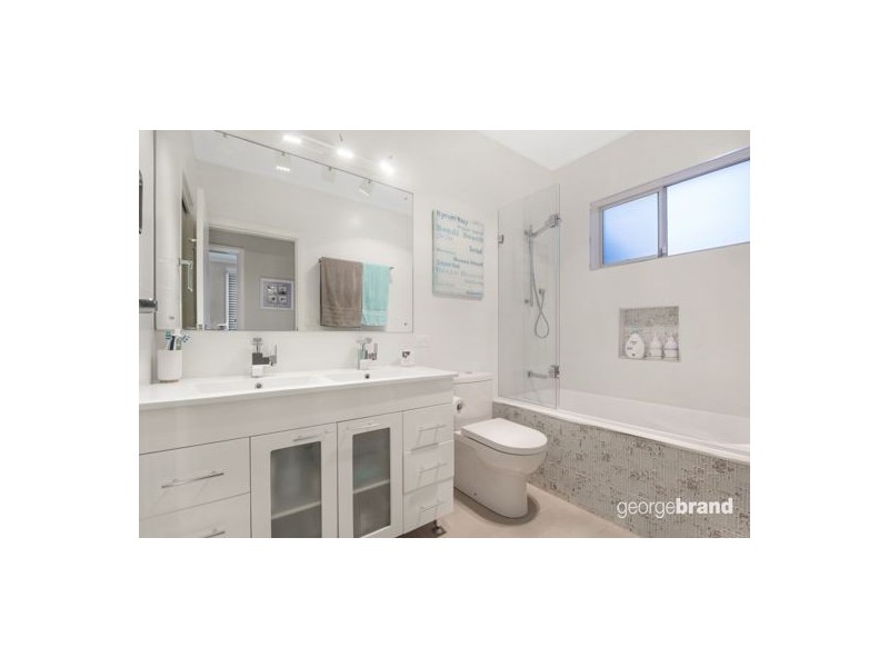 12 Kailua Avenue, Budgewoi NSW 2262