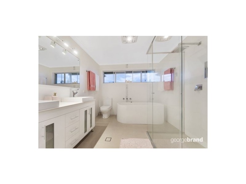 12 Kailua Avenue, Budgewoi NSW 2262
