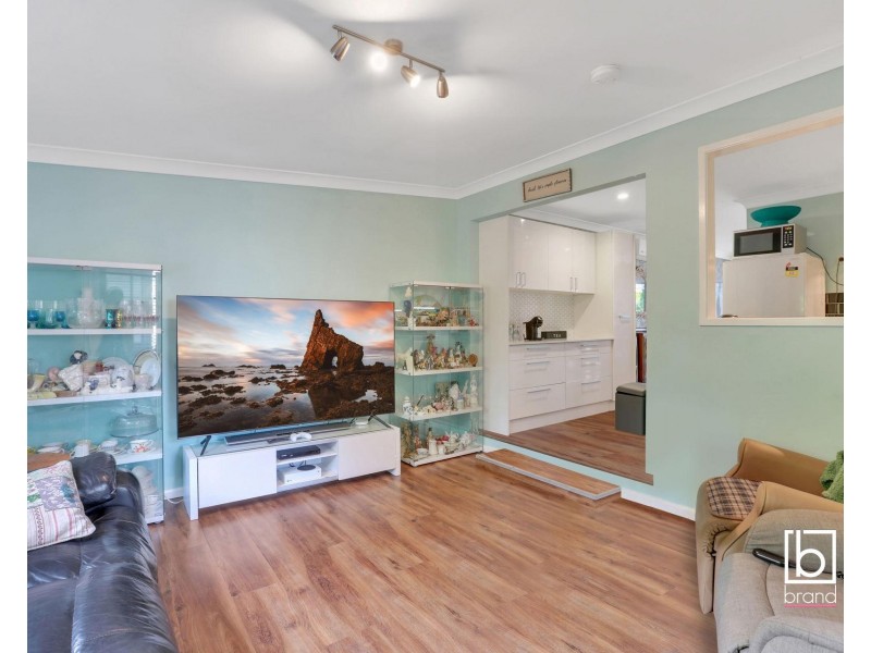 186 Elizabeth Bay Drive, Lake Munmorah NSW 2259