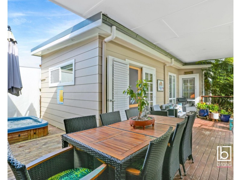 186 Elizabeth Bay Drive, Lake Munmorah NSW 2259