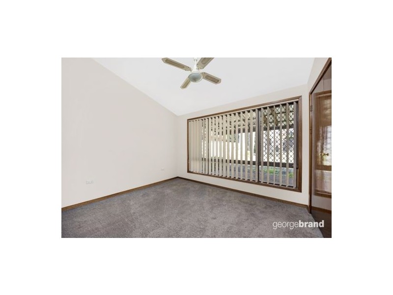 6 Una Avenue, Charmhaven NSW 2263