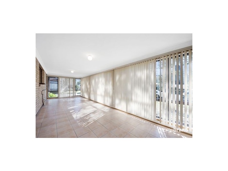 6 Una Avenue, Charmhaven NSW 2263