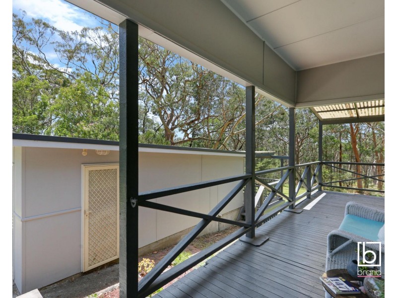 147 Elizabeth Bay Drive, Lake Munmorah NSW 2259