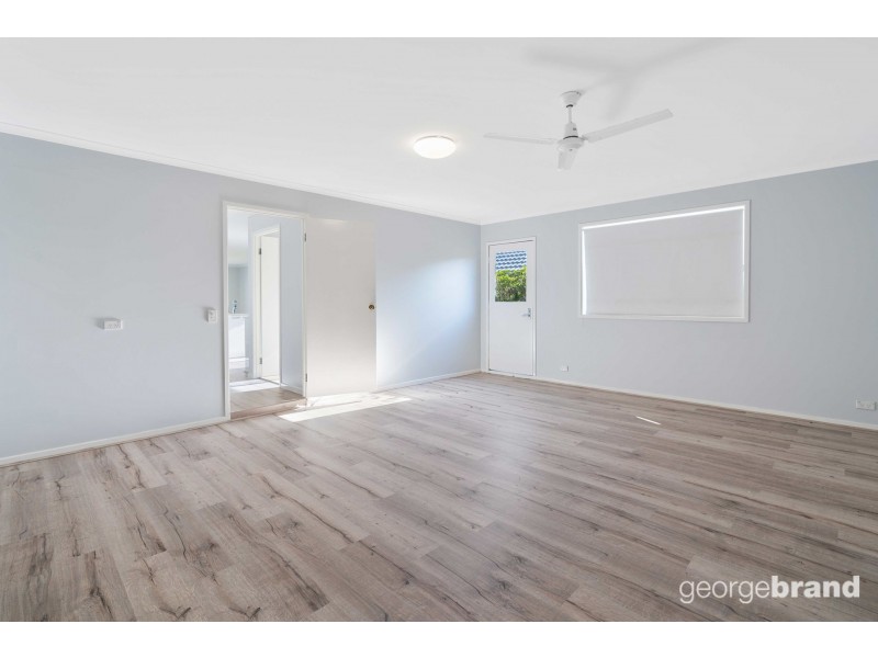 4 Spinnaker Place, Lake Munmorah NSW 2259