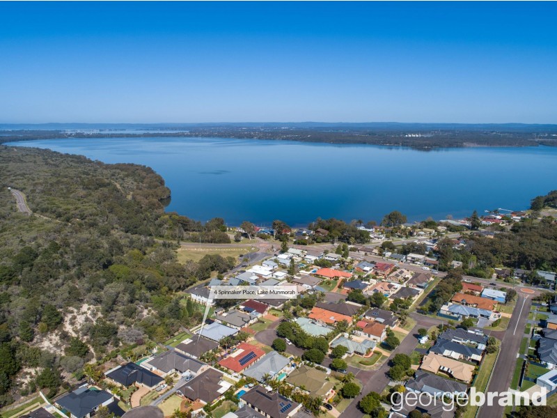 4 Spinnaker Place, Lake Munmorah NSW 2259