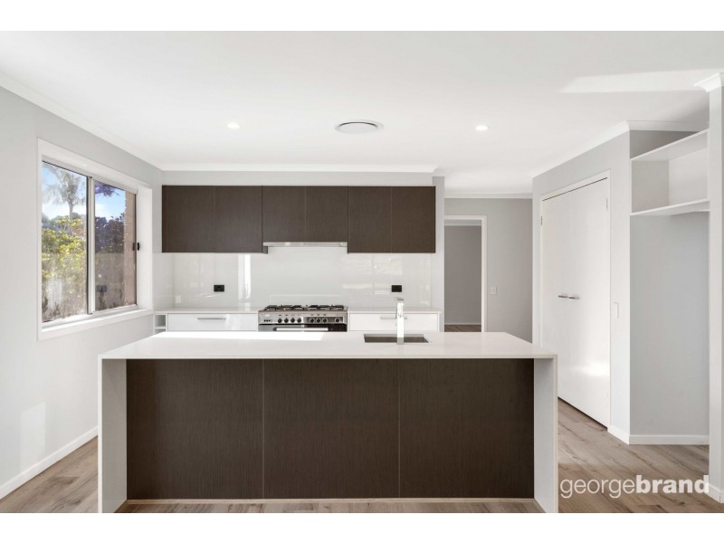 4 Spinnaker Place, Lake Munmorah NSW 2259