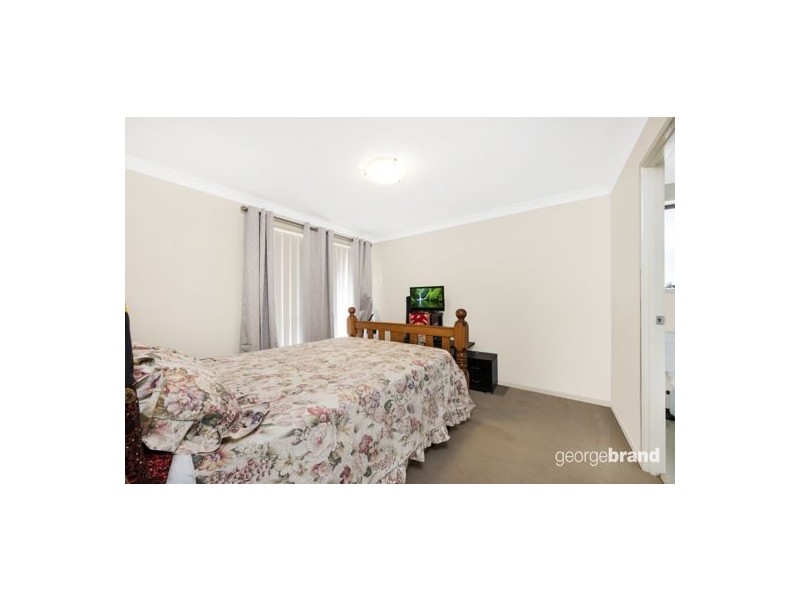 4 Jory Cr, Raworth NSW 2321