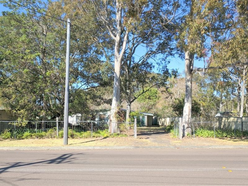 52 Wahroonga Road, Kanwal NSW 2259