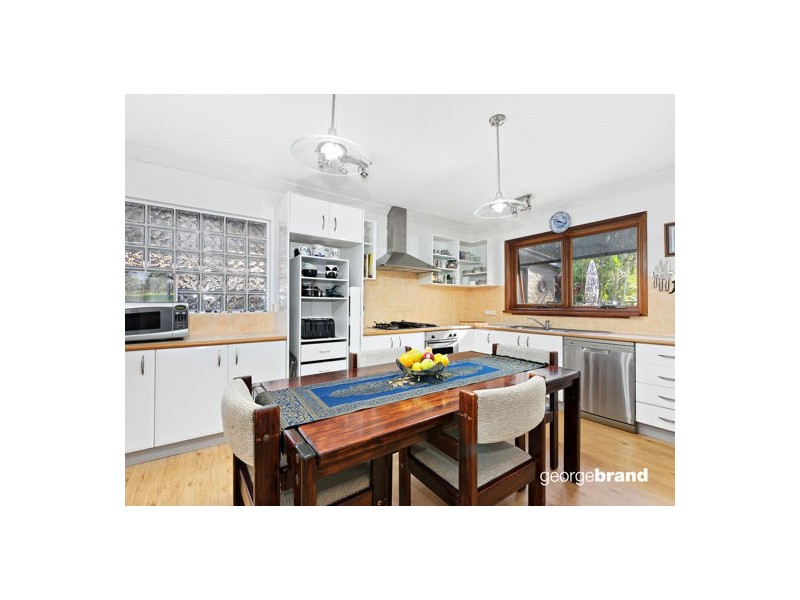 11 Narrunga Avenue, Buff Point NSW 2262