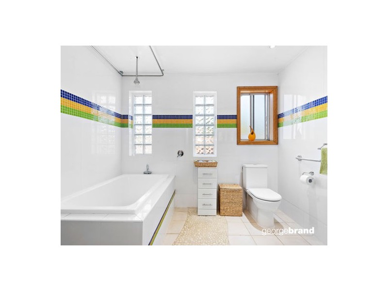 11 Narrunga Avenue, Buff Point NSW 2262