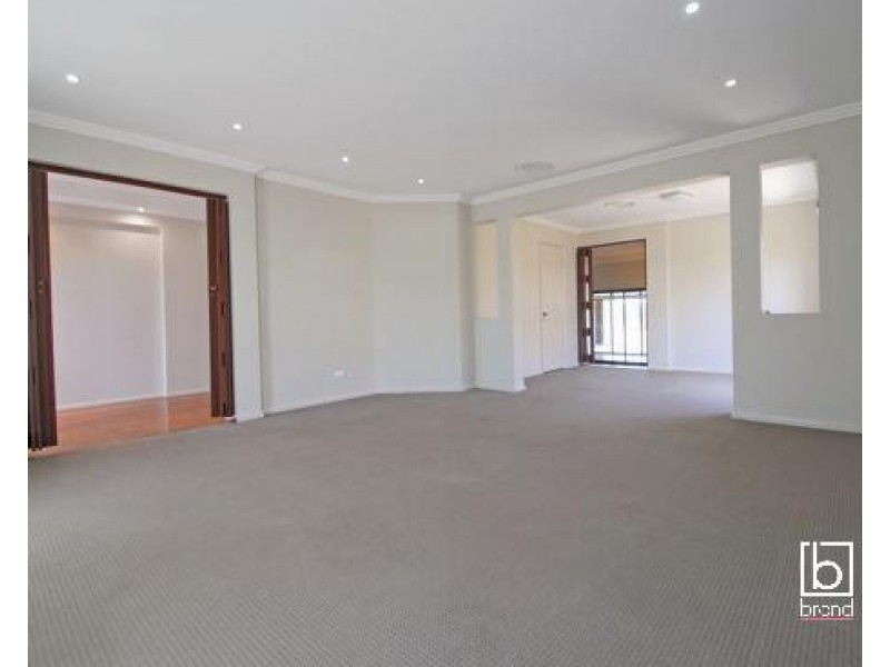 8 Farrier Crescent, Hamlyn Terrace NSW 2259