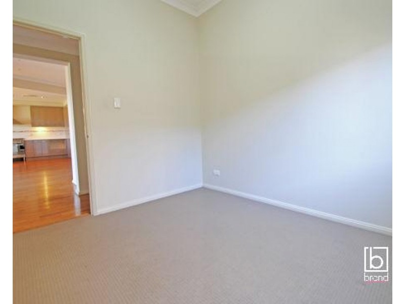 8 Farrier Crescent, Hamlyn Terrace NSW 2259