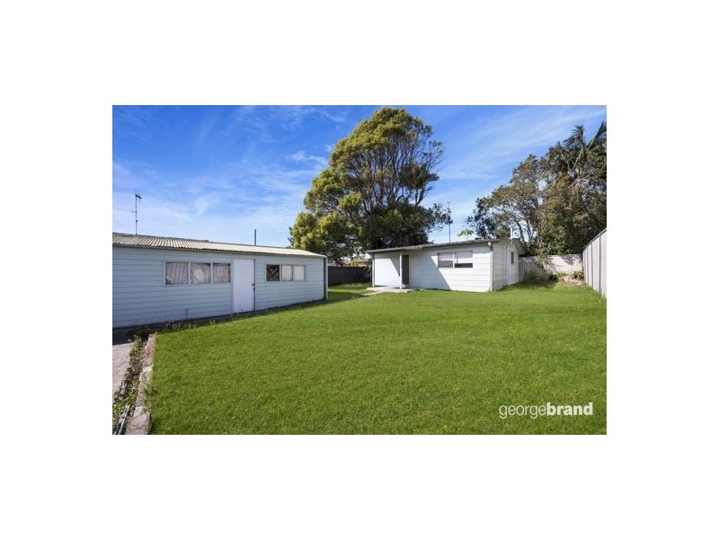 8 James Road, Toukley NSW 2263