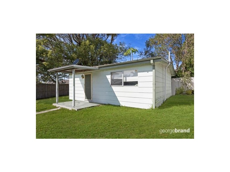 8 James Road, Toukley NSW 2263