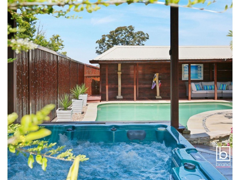 4 Duntroon Close, Hamlyn Terrace NSW 2259