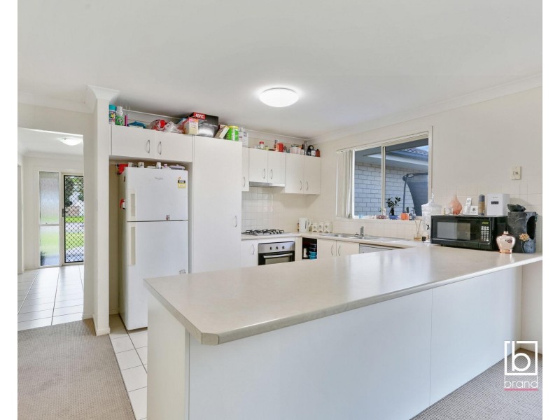 293 Warnervale Road, Hamlyn Terrace NSW 2259