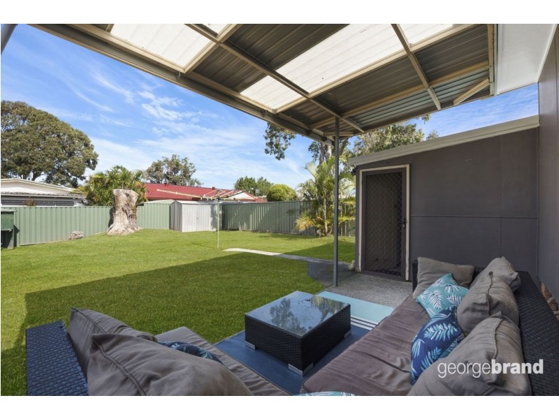 11 Glenlake Avenue, Toukley NSW 2263