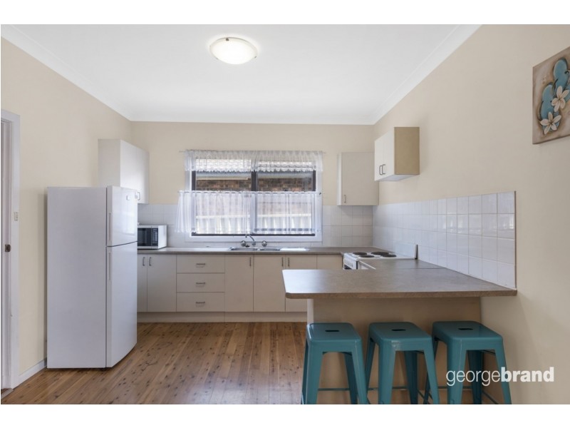 11 Glenlake Avenue, Toukley NSW 2263