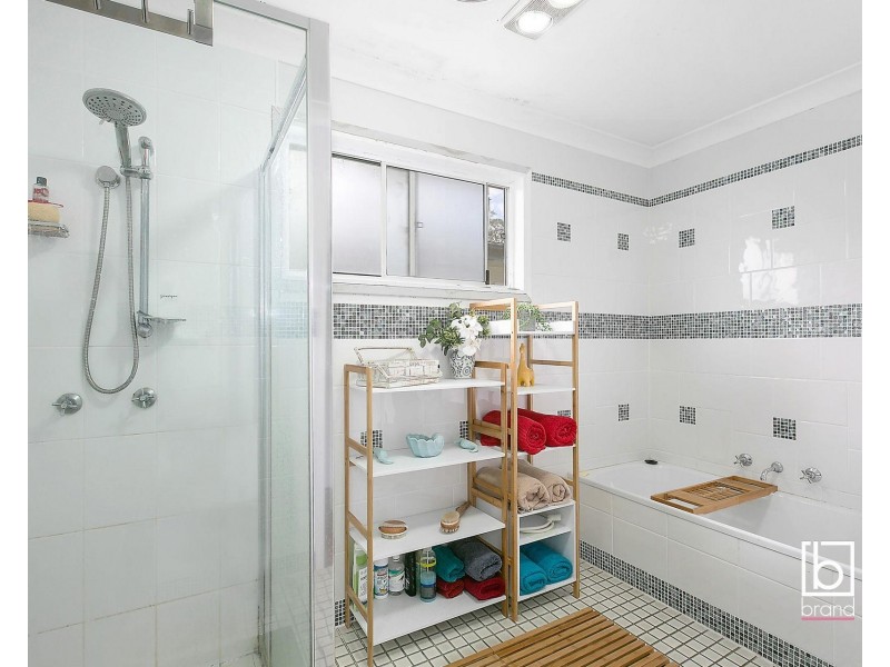 4 Birdwood Drive, Blue Haven NSW 2262