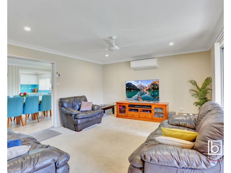 51 Leonard Avenue, Toukley NSW 2263