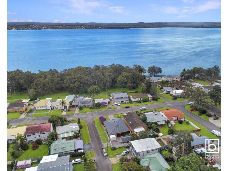 51 Leonard Avenue, Toukley NSW 2263