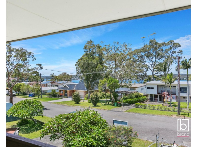 53 Noamunga Crescent, Gwandalan NSW 2259