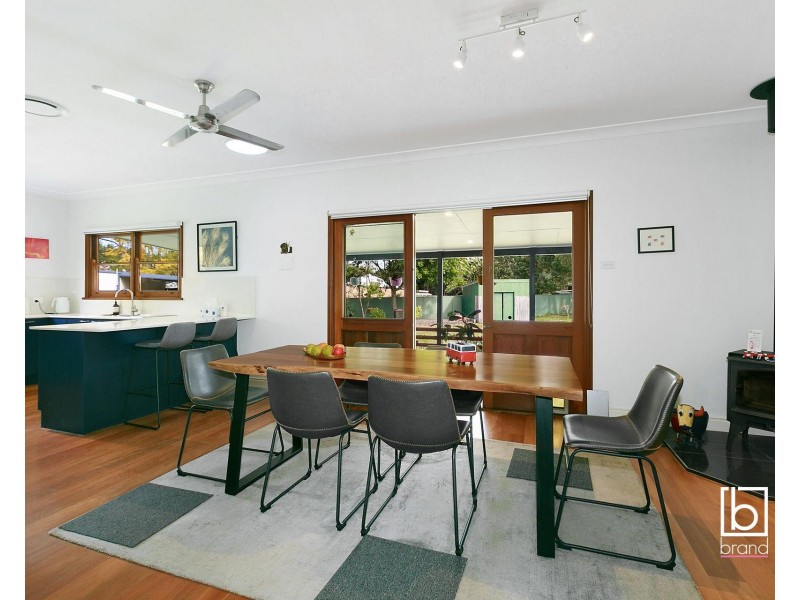 11 Boyce Avenue, Wyong NSW 2259