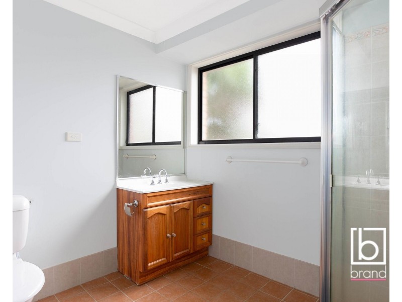 53 White Swan Avenue, Blue Haven NSW 2262