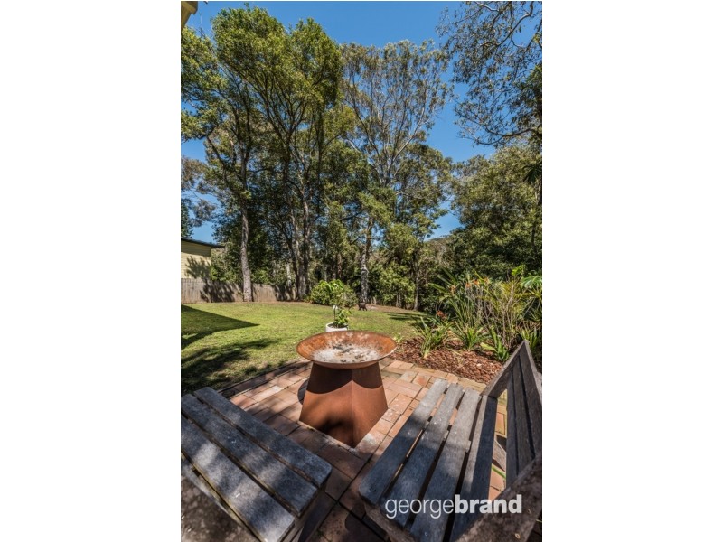 70 Lake Shore Drive, North Avoca NSW 2260