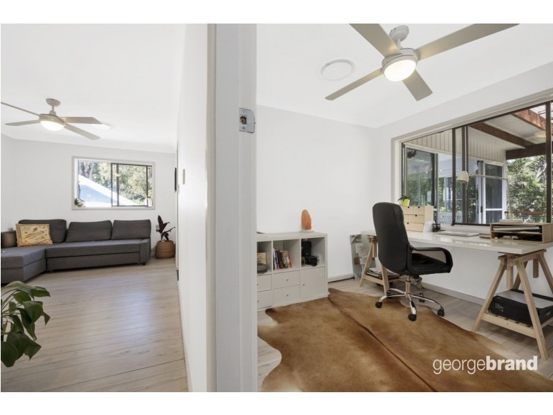 70 Lake Shore Drive, North Avoca NSW 2260