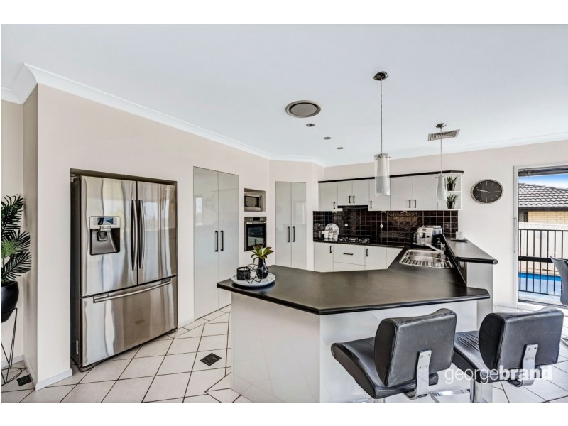 162 Roper Road, Blue Haven NSW 2262