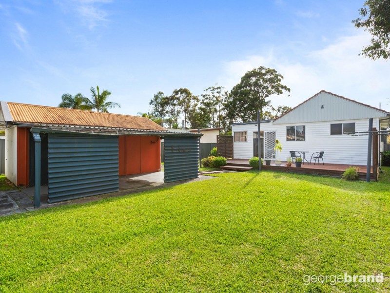 18 Laguna Parade, Berkeley Vale NSW 2261