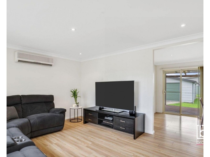 15 Westbrook Parade, Gorokan NSW 2263