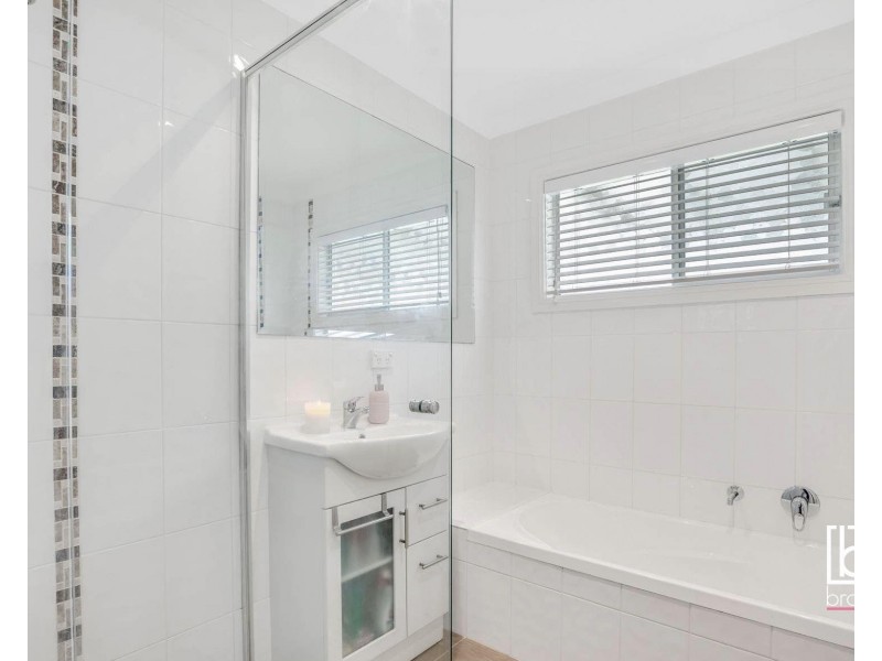 15 Westbrook Parade, Gorokan NSW 2263