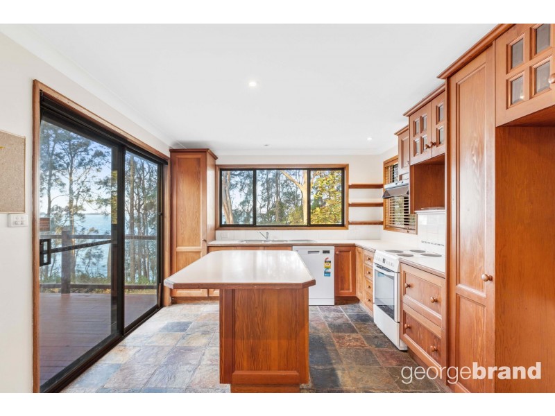 50 Tuggerawong Rd, Wyongah NSW 2259