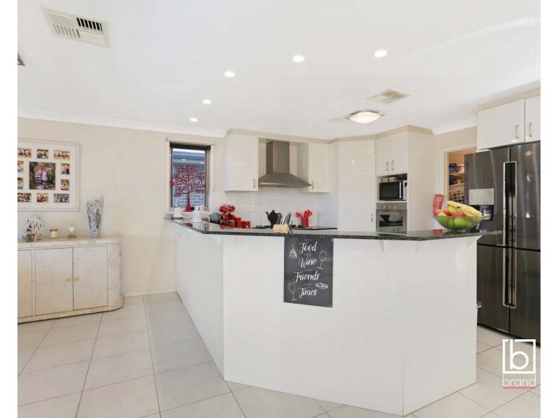 8 Burra Court, Hamlyn Terrace NSW 2259