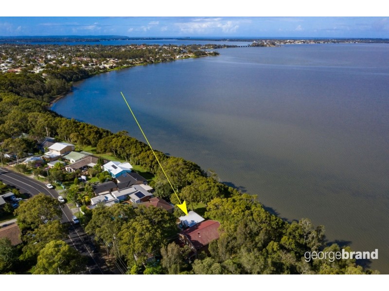 34 Tuggerawong Rd, Wyongah NSW 2259