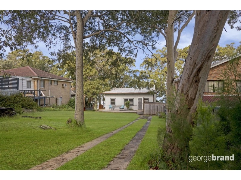 34 Tuggerawong Rd, Wyongah NSW 2259