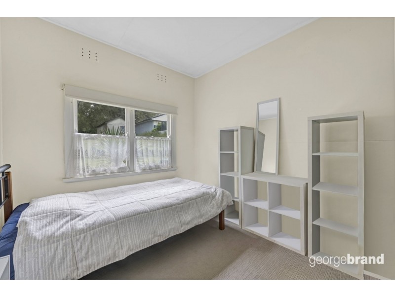34 Tuggerawong Rd, Wyongah NSW 2259