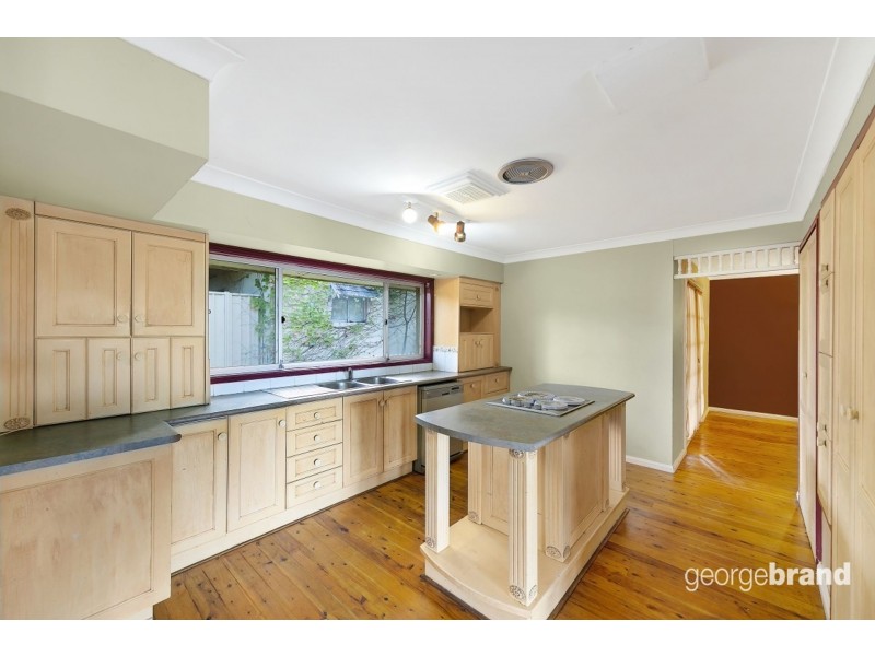 14 Wyong Road, Berkeley Vale NSW 2261