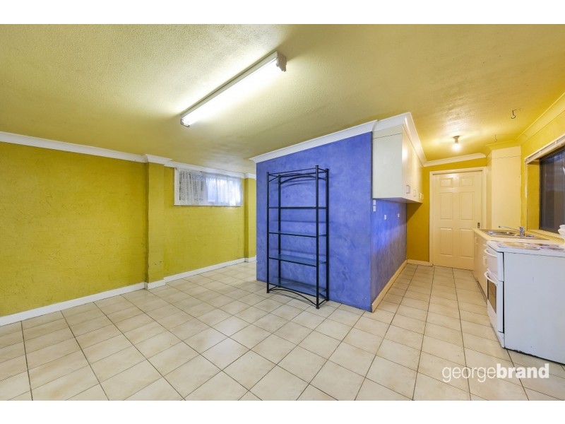 14 Wyong Road, Berkeley Vale NSW 2261