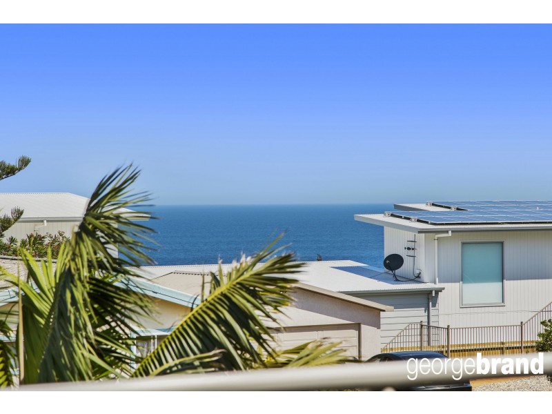 4 Pacific View Street, Forresters Beach NSW 2260