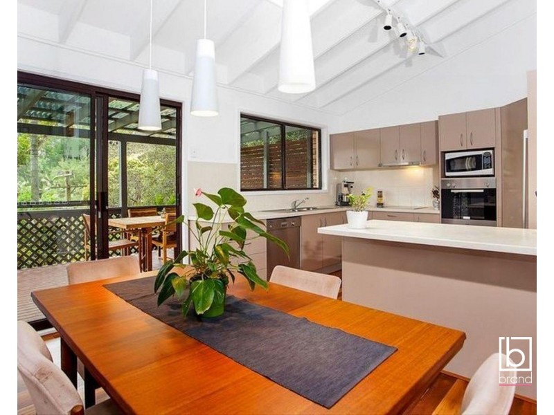 32 Surfrider Avenue, North Avoca NSW 2260