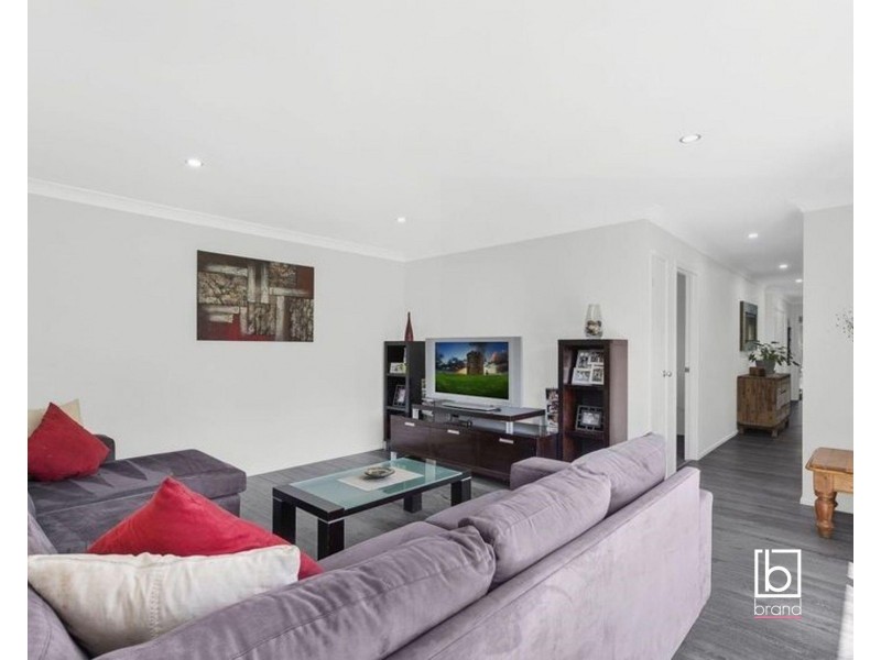 47 Kerry Crescent, Berkeley Vale NSW 2261