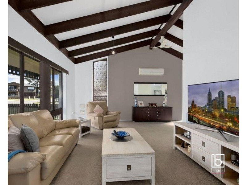 47 Kerry Crescent, Berkeley Vale NSW 2261