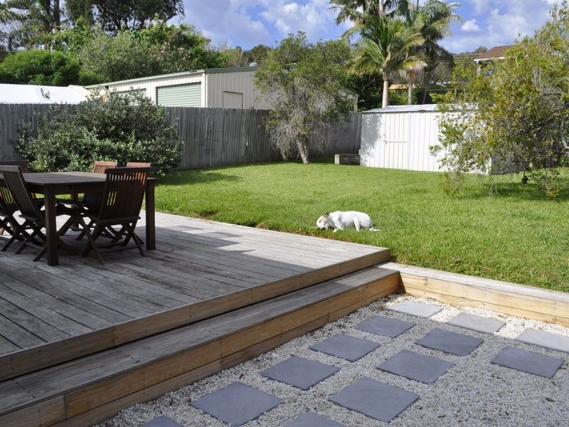 1018 The Entrance Road, Forresters Beach NSW 2260