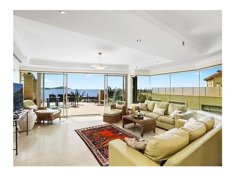 5/8 Terrigal Esplanade, Terrigal NSW 2260