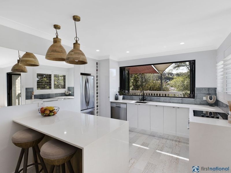 25 Whiting Avenue, Terrigal NSW 2260